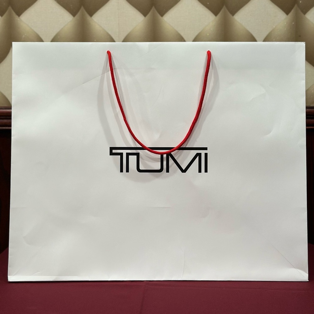 TUMI XL/2XL White paper shopper gift tote Bag